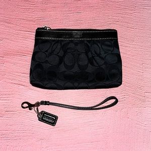 EUC Coach Black Wristlet